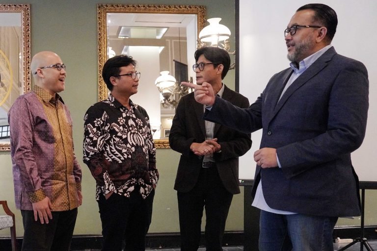 Responden Percaya Debat Terbuka Paling Memengaruhi Pilihan dalam Pemilu 2024