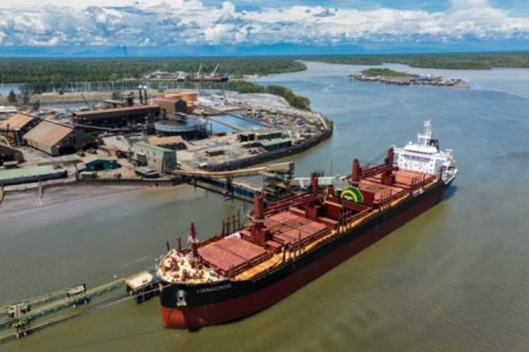 Freeport Kirim Perdana Konsentrat Tembaga ke Smelter Gresik