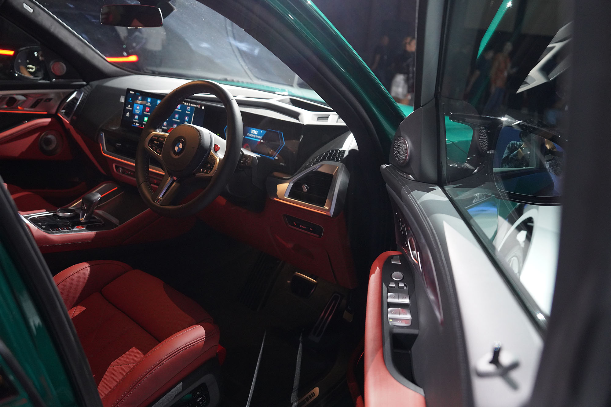 BMW Indonesia Hadirkan Kemewahan dan Teknologi Terbaru di GIIAS 2024
