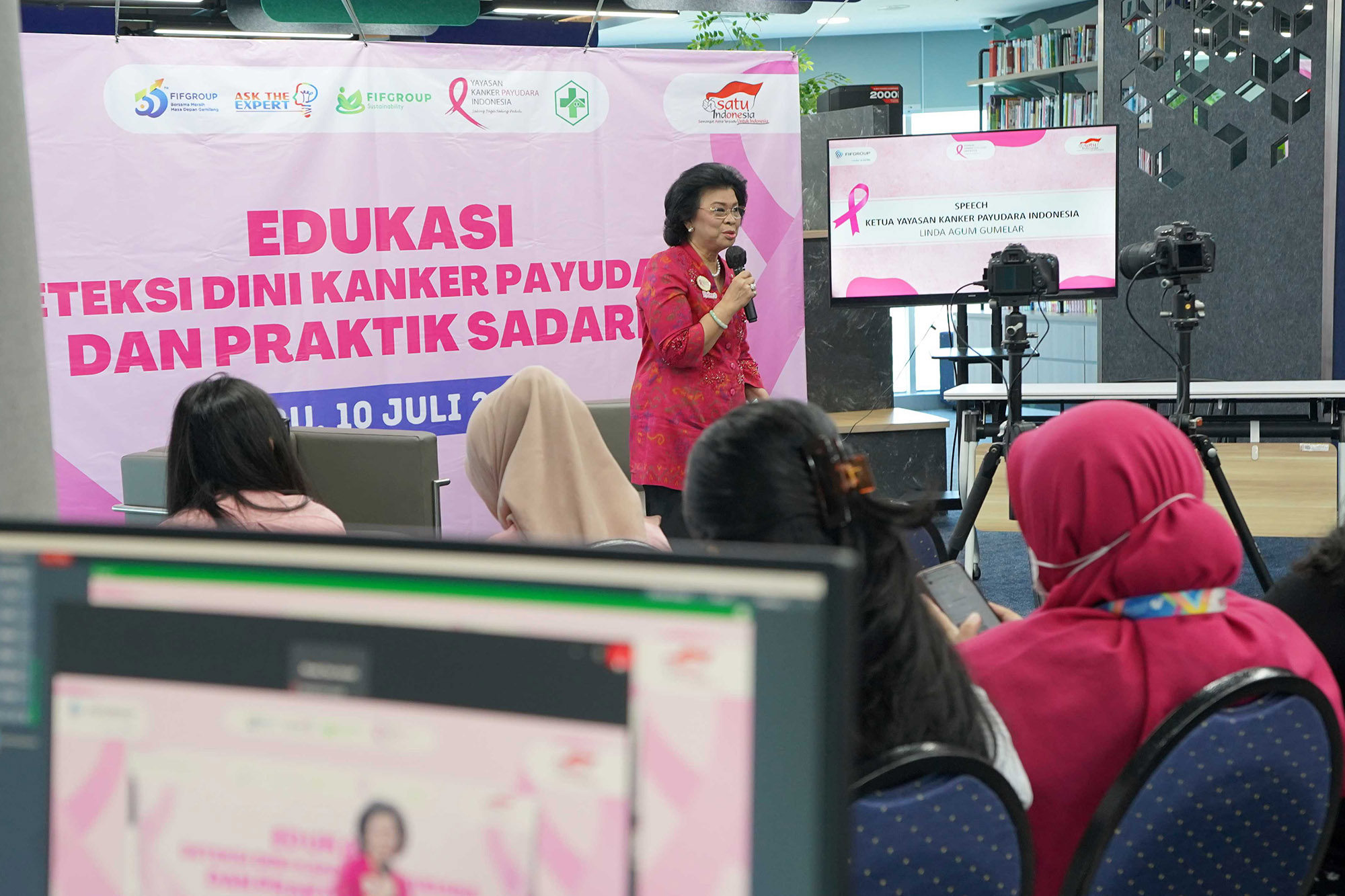 Edukasi Deteksi Dini Kanker Payudara Bersama FIFGROUP dan YKPI
