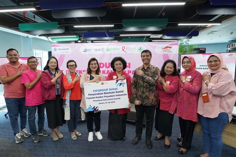 Edukasi Deteksi Dini Kanker Payudara Bersama FIFGROUP dan YKPI