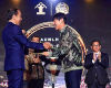 Momen Pelatih Shin Tae Yong Terima Golden Visa Indonesia
