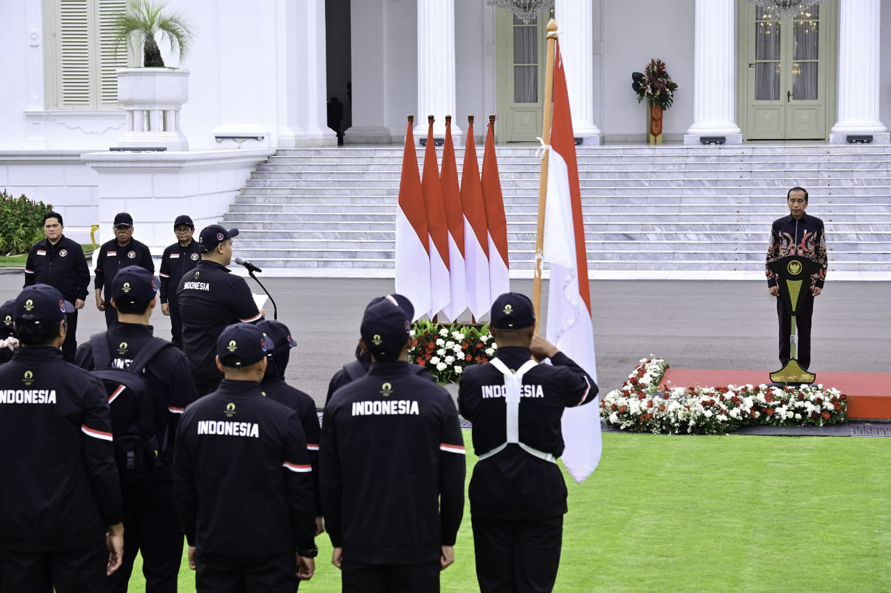 Presiden Jokowi Lepas Kontingen Indonesia ke Olimpiade Paris 2024