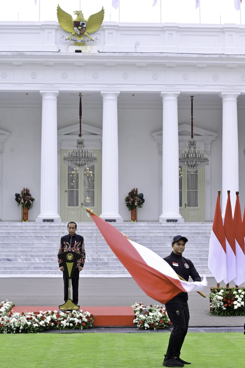 Presiden Jokowi Lepas Kontingen Indonesia ke Olimpiade Paris 2024
