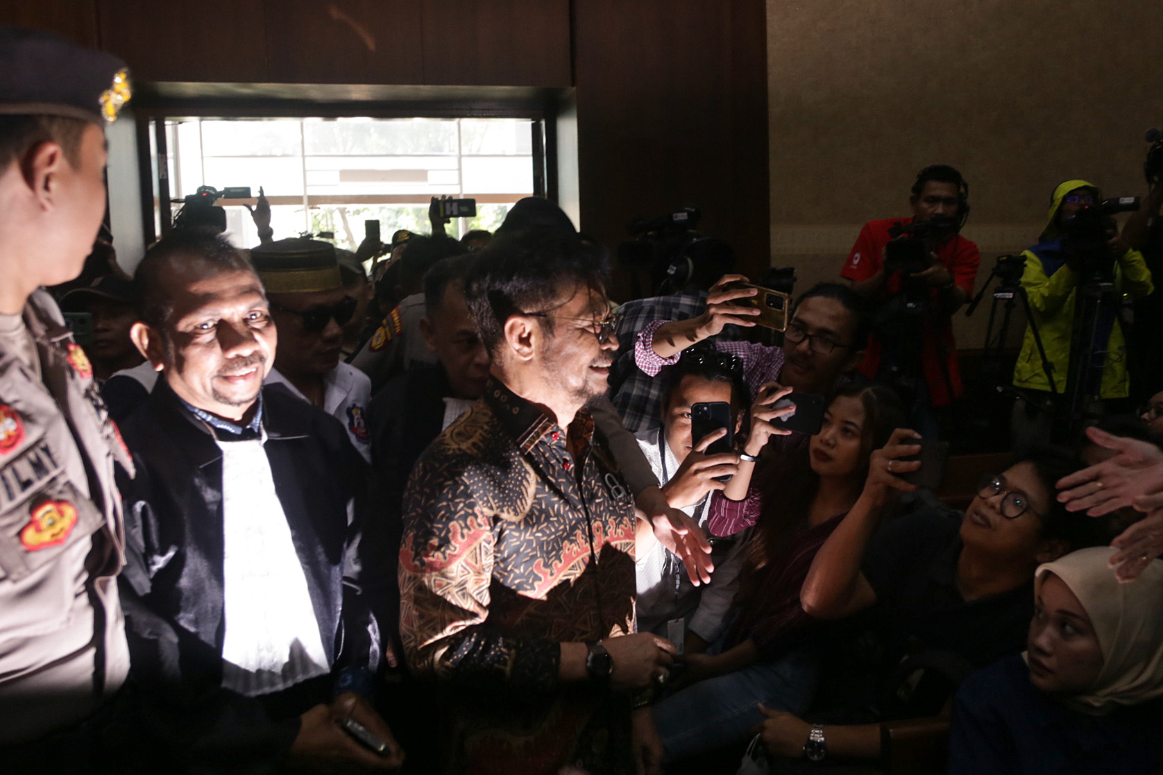 Mantan Menteri Pertanian SYL Divonis 10 Tahun Penjara
