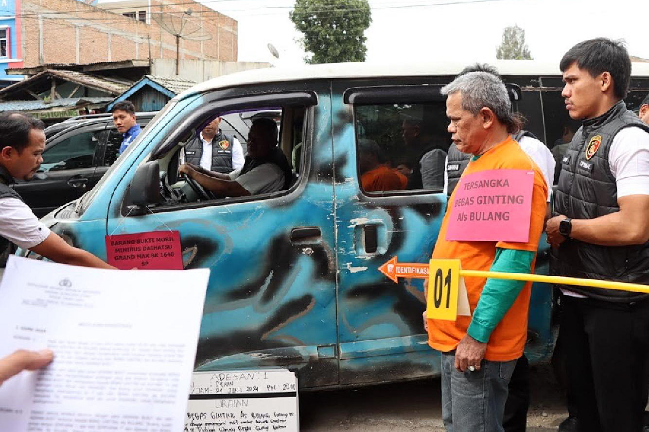 Ada 57 Adegan dalam Rekonstruksi Pembakaran Rumah Wartawan  
