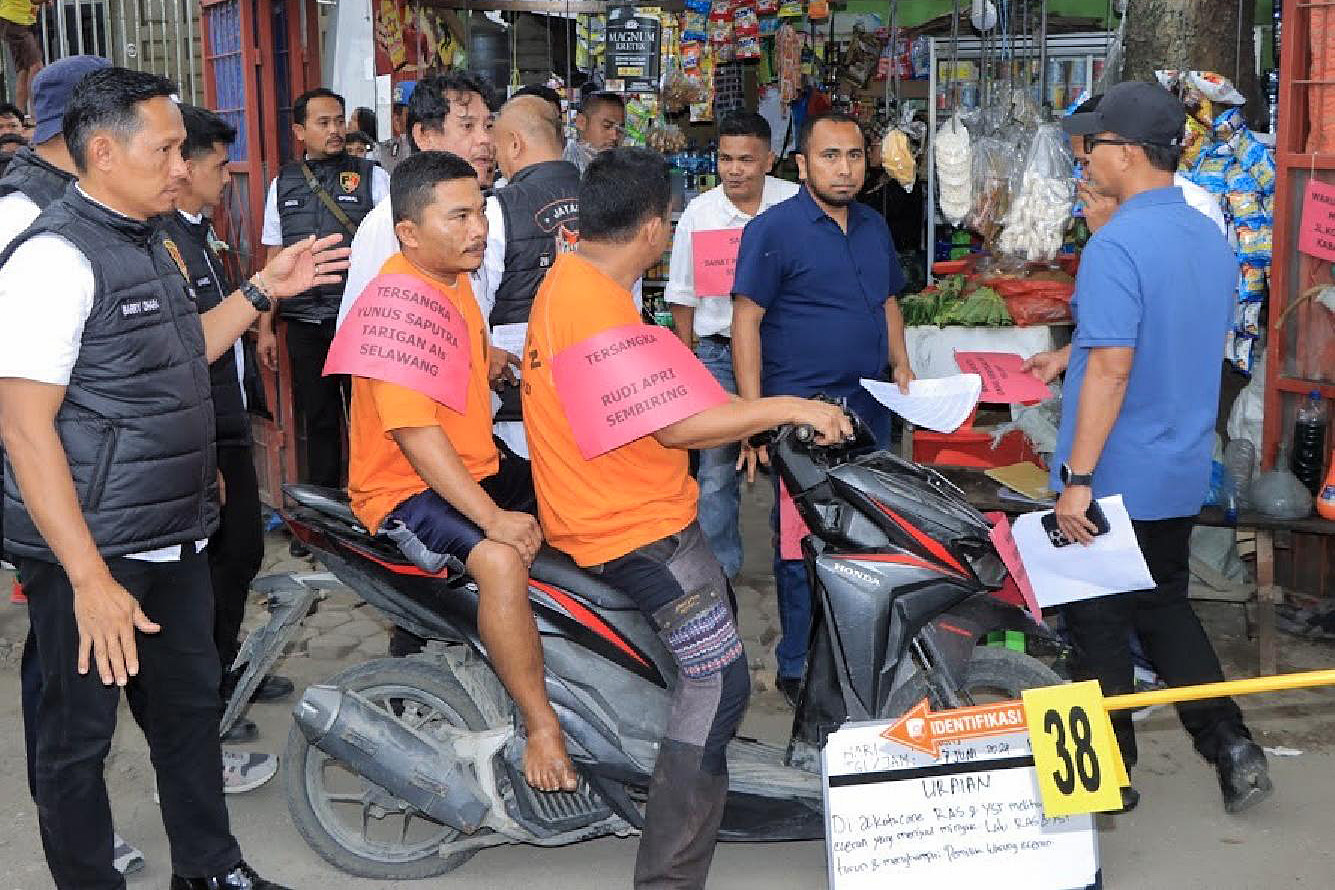 Ada 57 Adegan dalam Rekonstruksi Pembakaran Rumah Wartawan  
