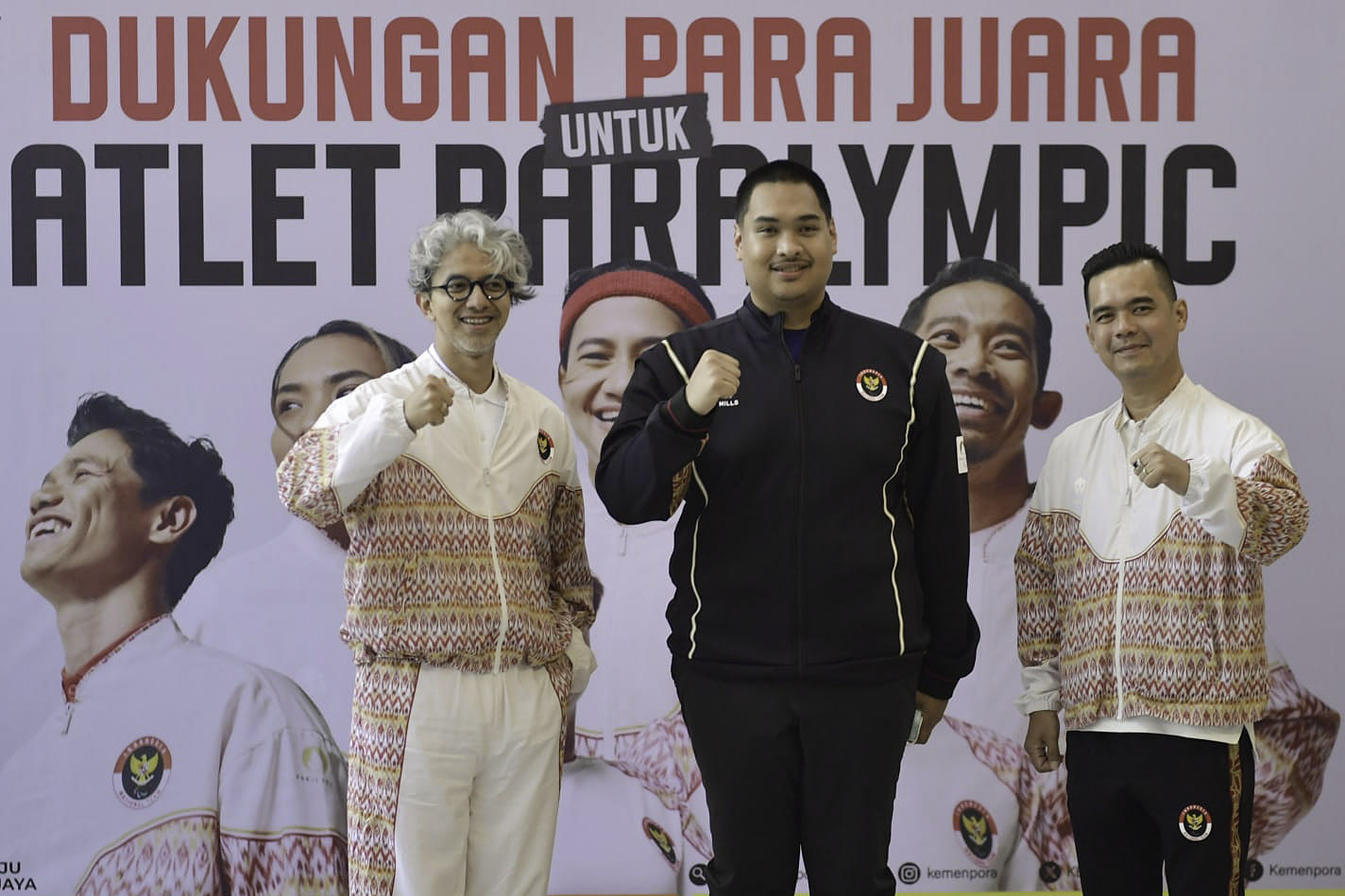 Desainer Didiet Maulana Angkat Sandya Niskala untuk Kostum Atlet Paralimpiade Paris
