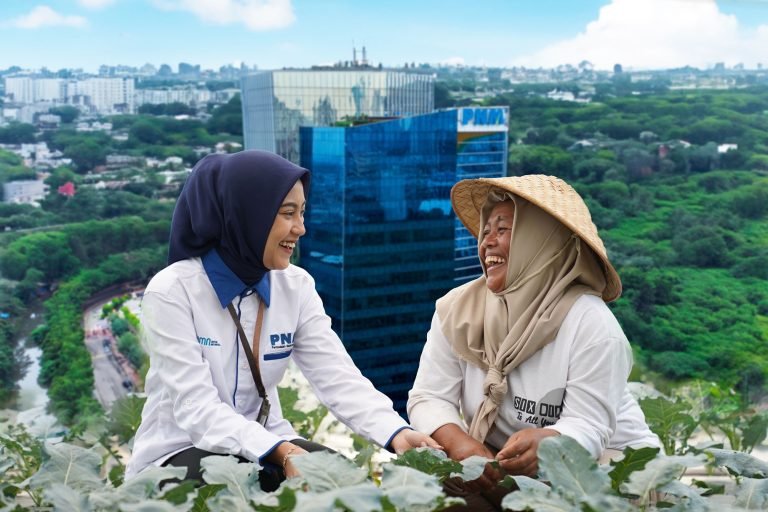 Jutaan Perempuan Dorong Perekonomian Lokal Melalui PNM Mekaar
