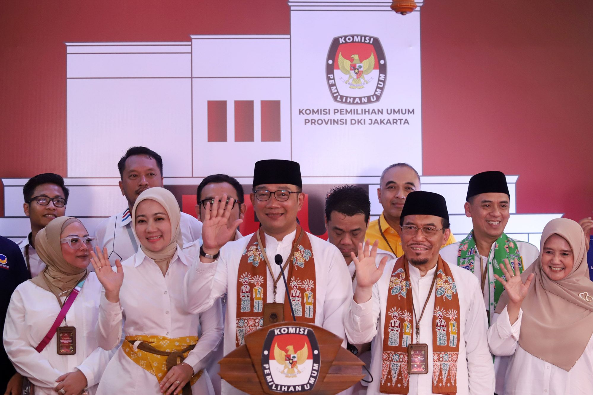 Daftar ke KPU, Pasangan RK-Suswono Janji Atasi Banjir hingga Kemacetan Jika Terpilih