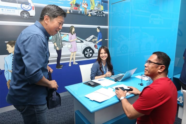 Hari Pelanggan Nasional, Asuransi Astra Beri Bingkisan Spesial