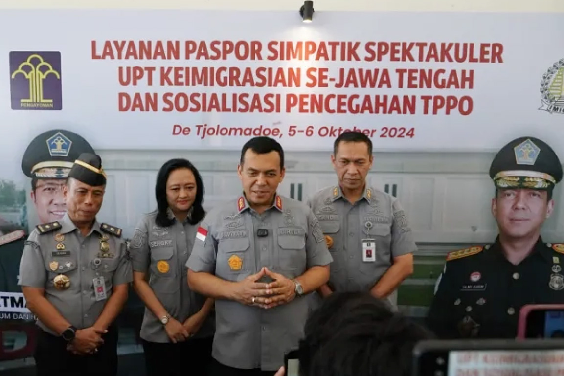 Lapor Gayeng, Layanan Paspor Simpatik bagi Warga Jateng