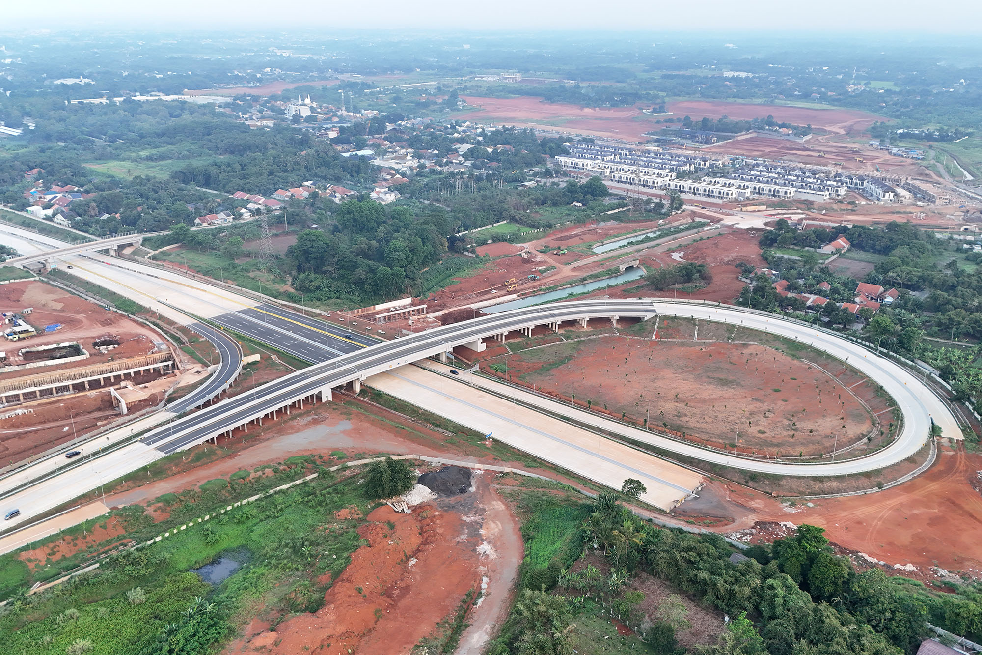 Jalan Tol Serbaraja Seksi 1B Resmi Beroperasi
