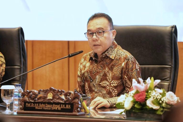 Indonesia Raya Akan Berkumandang di Gedung DPR Tiap Hari