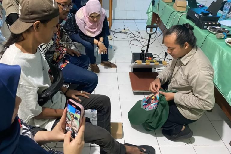 PHE WMO Tingkatkan Daya Saing UMKM Lokal Melalui Pelatihan Pemasaran Digital