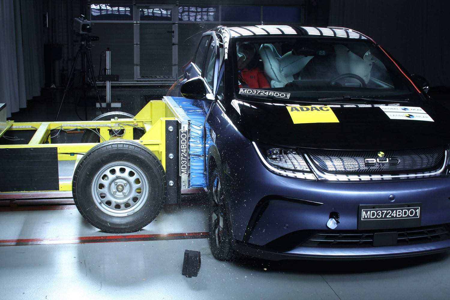 Raih 5 Bintang Latin NCAP, BYD Dolphin Dinobatkan sebagai Mobil Listrik Teraman di Amerika Latin