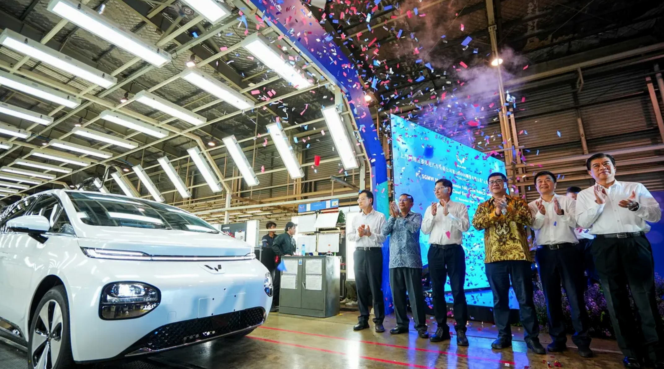 Wuling Produksi 160 Ribu Unit dan Ekspor Perdana Cloud EV ke ASEAN