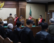 Harvey Moeis Dituntut 12 Tahun Penjara dan Denda Rp 1 Miliar dalam Kasus Korupsi Timah
