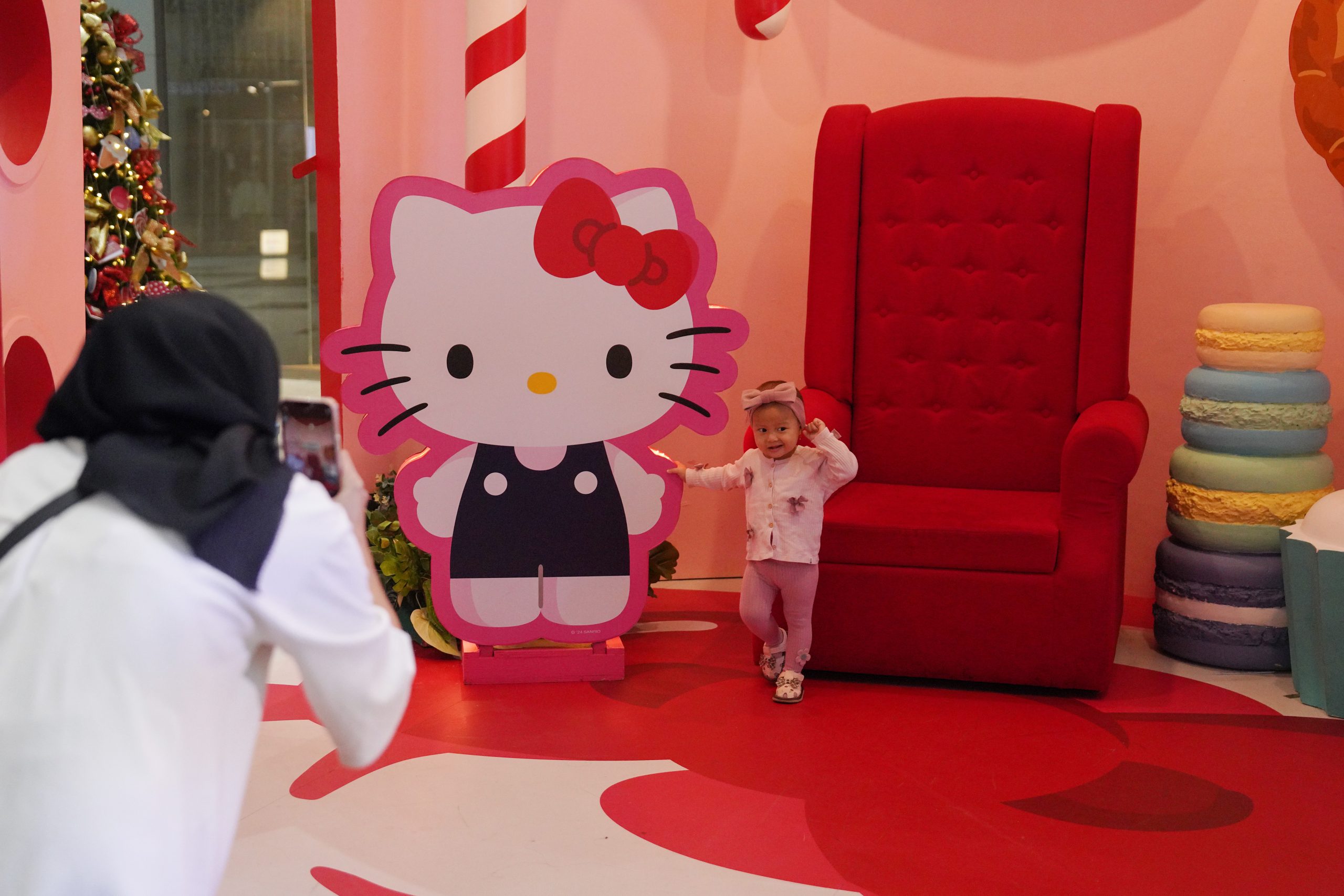 Sambut Natal dengan Perayaan Ulang Tahun Hello Kitty di Lippo Mall Puri
