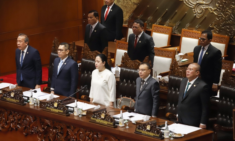 DPR Resmi Tetapkan Pimpinan dan Dewas KPK Periode 2024-2029
