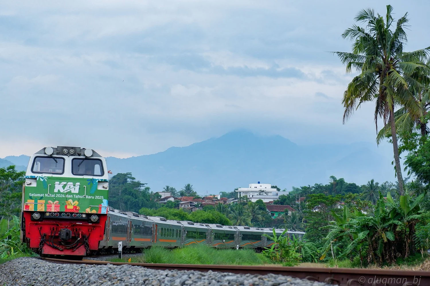 PT KAI Mencatat Tersisa 387.056 Tiket Kereta untuk Natal dan Tahun Baru