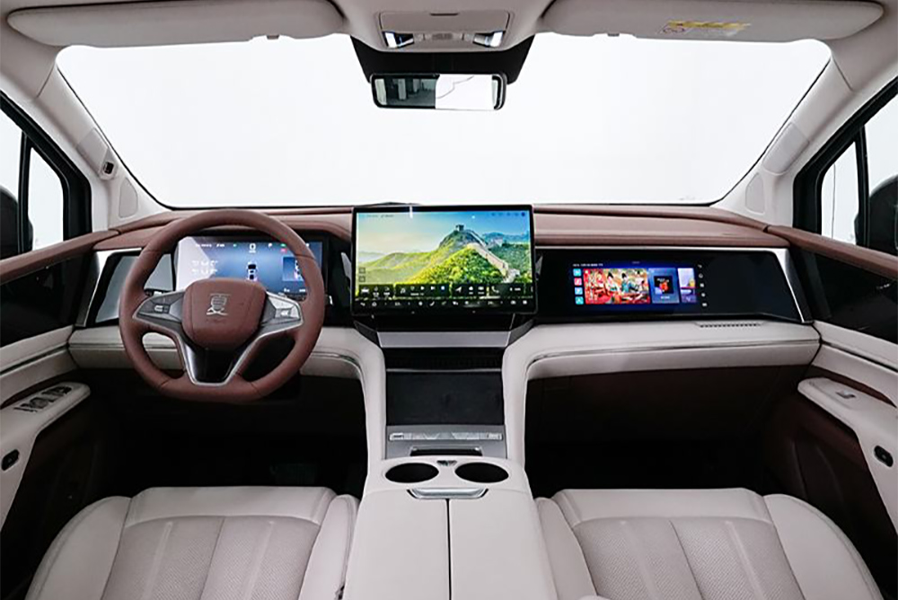 BYD Xia 2025 Resmi Dirilis di Beijing, MPV Hybrid dengan Teknologi DM 5.0