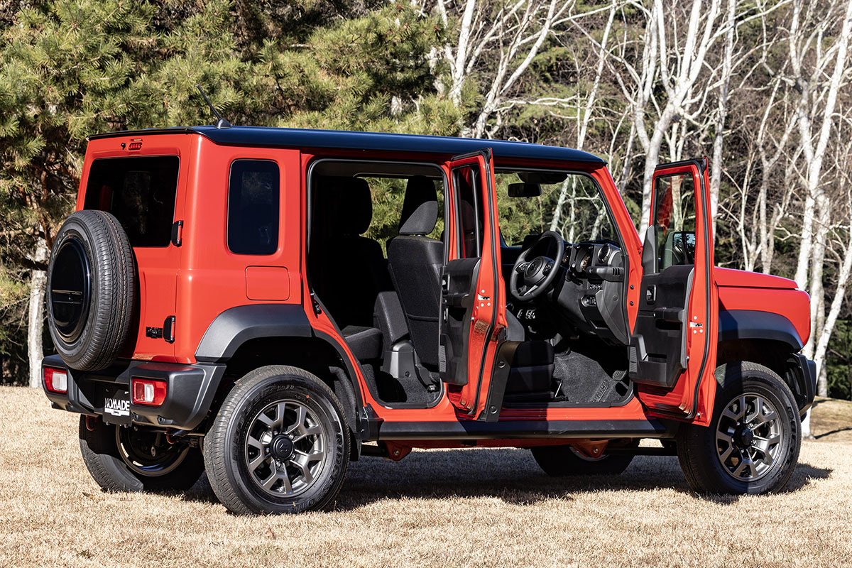 SUV Buatan India, Suzuki Jimny 5 Pintu Nomade Resmi Dijual di Jepang