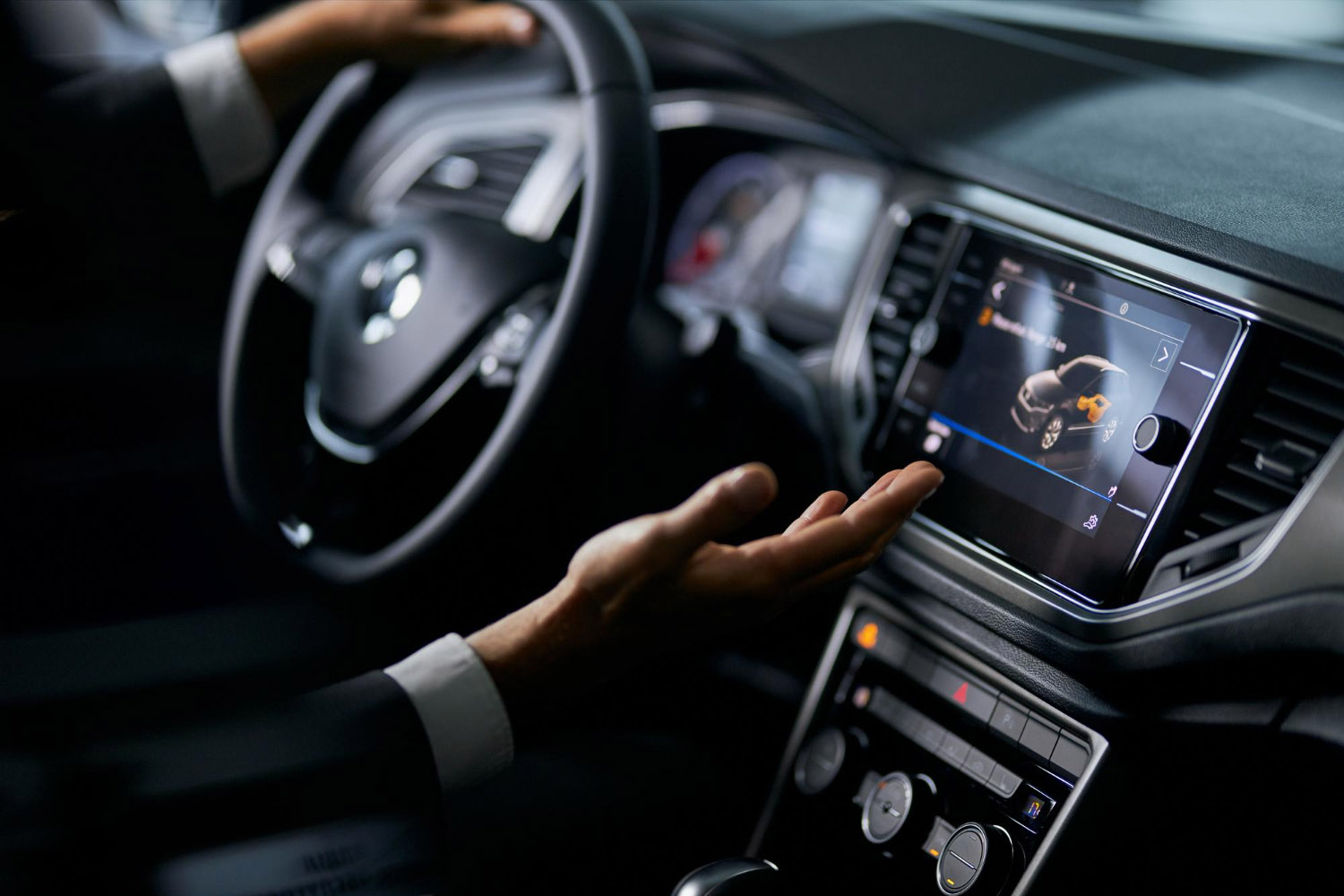 DeepSeek AI Hadir di Industri Otomotif, Persaingan Produsen Tiongkok Makin Ketat