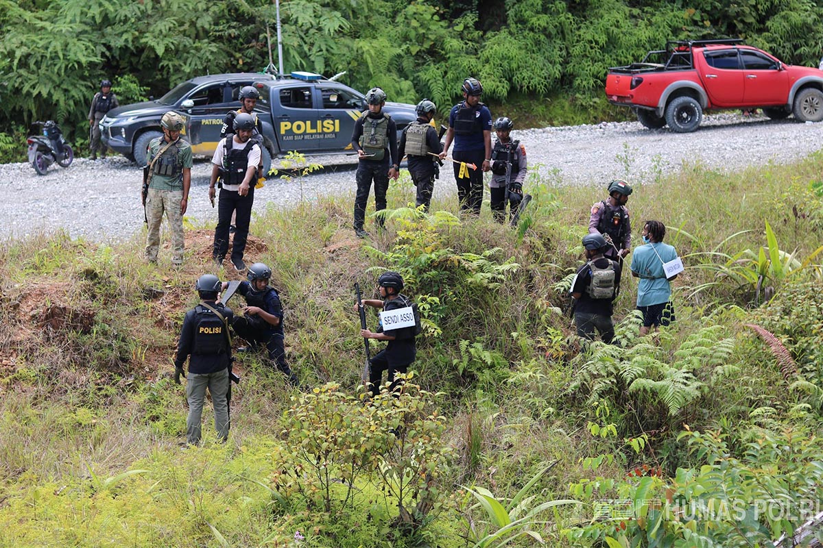 Rekonstruksi Penembakan Brigpol Iqbal, Peran Nikson Matuan Terungkap
