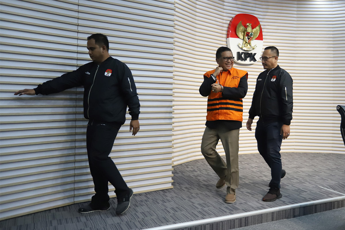KPK Resmi Tahan Sekjen Hasto Kristiyanto, Ini Kronologi Kasusnya