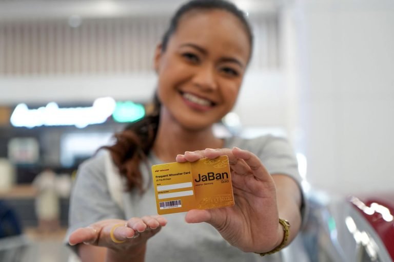 Pelanggan Setia Whoosh Wajib Punya! Frequent Whoosher Card Kini Lebih Praktis
