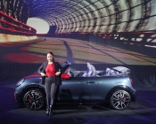 MINI John Cooper Works Meluncur: Sporty, Modern, dan Ramah Lingkungan