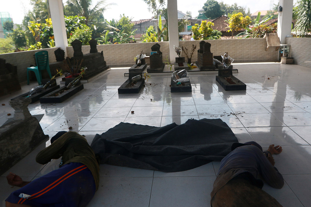 Potret Sunyi Relokasi Makam di Tengah Proyek Tol Yogyakarta-Bawen