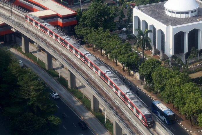 HUT Jakarta, Tarif Transportasi Umum Cuma Rp1 Selama 24 Jam HUT Jakarta, Tarif Transportasi Umum Cuma Rp1 Selama 24 Jam