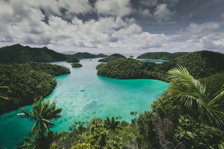 Tambang Nikel Ancam Ekosistem Raja Ampat, KLH Ambil Langkah Tegas