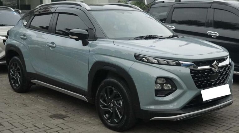 Suzuki Fronx: Mobil Hybrid Canggih yang Efisien dan Akselerasi Responsif