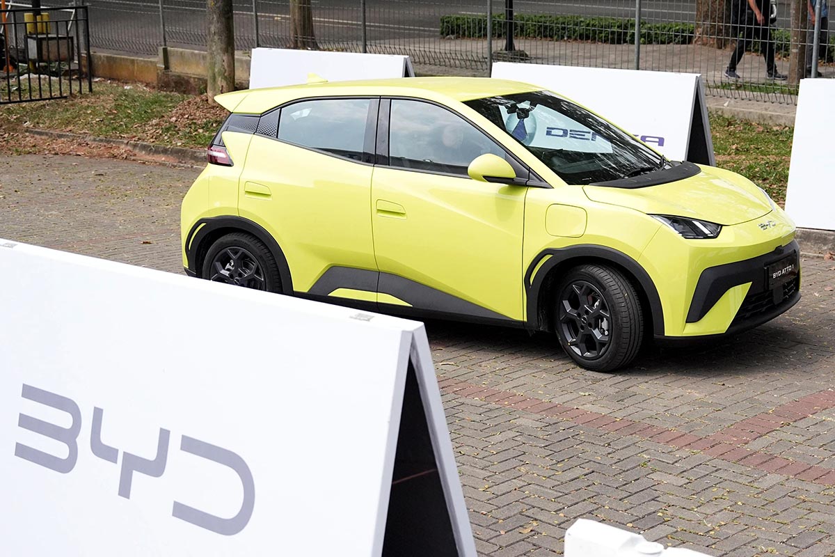 BYD ATTO 1 Jadi Bintang Baru City Car Listrik di GIIAS 2025
