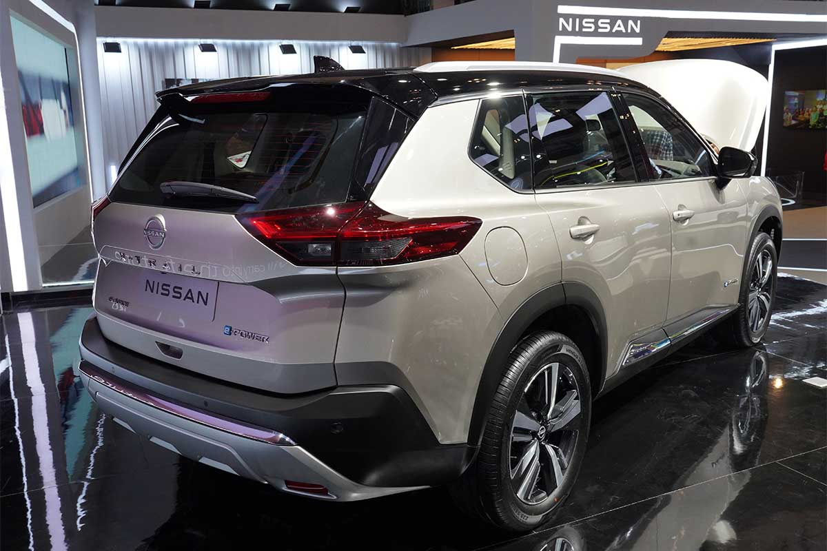 Usung Teknologi e-4ORCE, Nissan X-Trail e-POWER Meluncur di GIIAS 2025