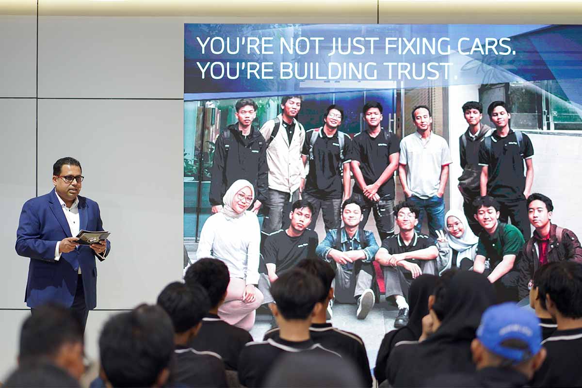Rayakan Kelulusan, BMW Group Indonesia Cetak Talenta Muda Otomotif