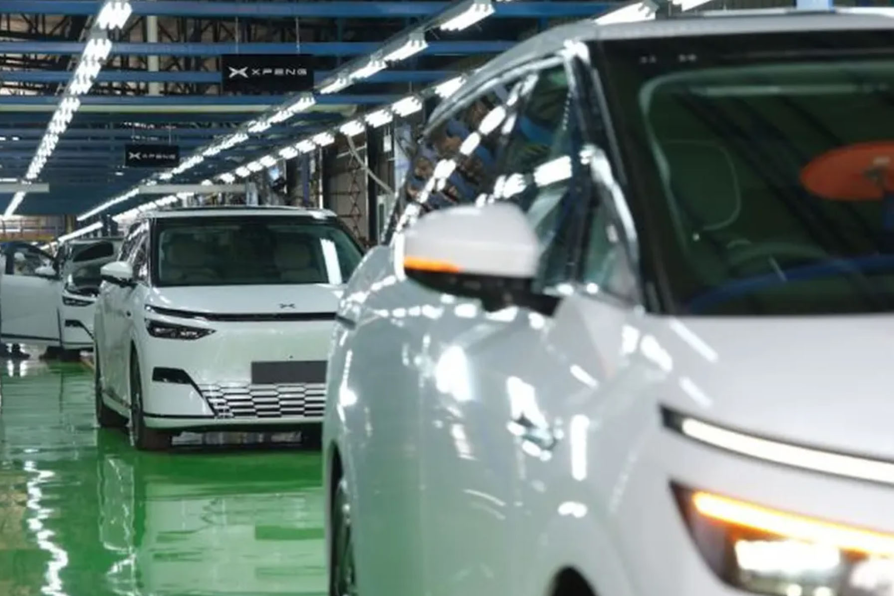 Pabrik Mobil Listrik Resmi Beroperasi, Xpeng X9 Mulai Dirakit di Indonesia