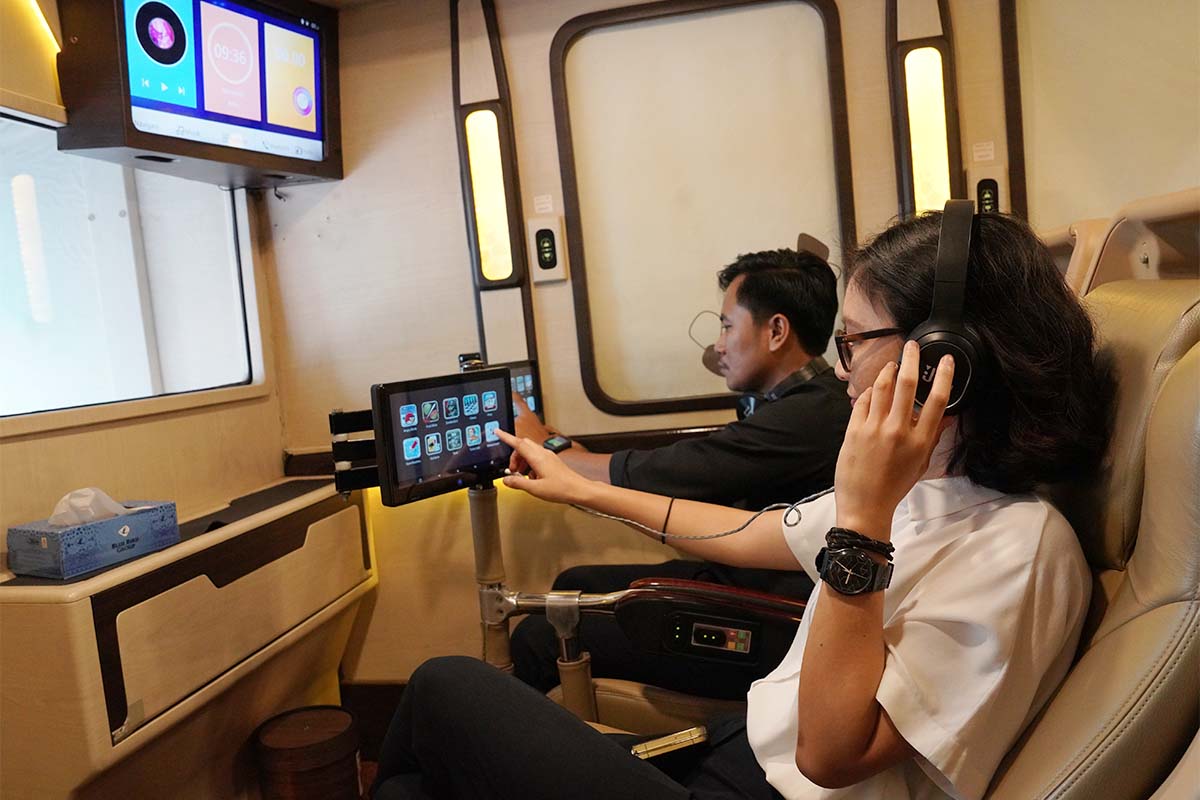 Bus Bigbird Alpha Premium, Hotel Berjalan dengan Fasilitas Mewah
