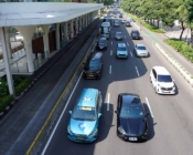 Mobil Holden Torana Kembali Antar Bluebird Rayakan HUT RI ke-80
