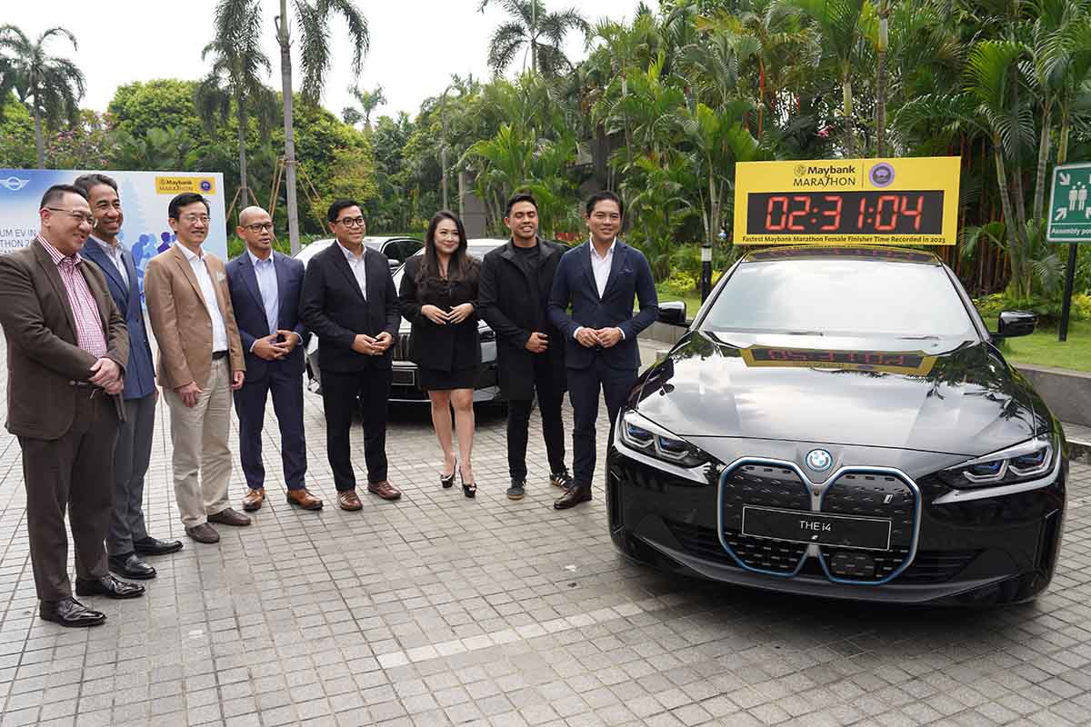 BMW dan MINI Resmi Jadi Andalan Sustainable Mobility Partner Maybank Marathon 2025