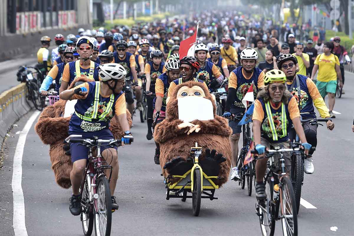 Terancam Punah, Ratusan Pesepeda Turun ke Jalan Gaungkan “Save, Love, Protect Orangutan”