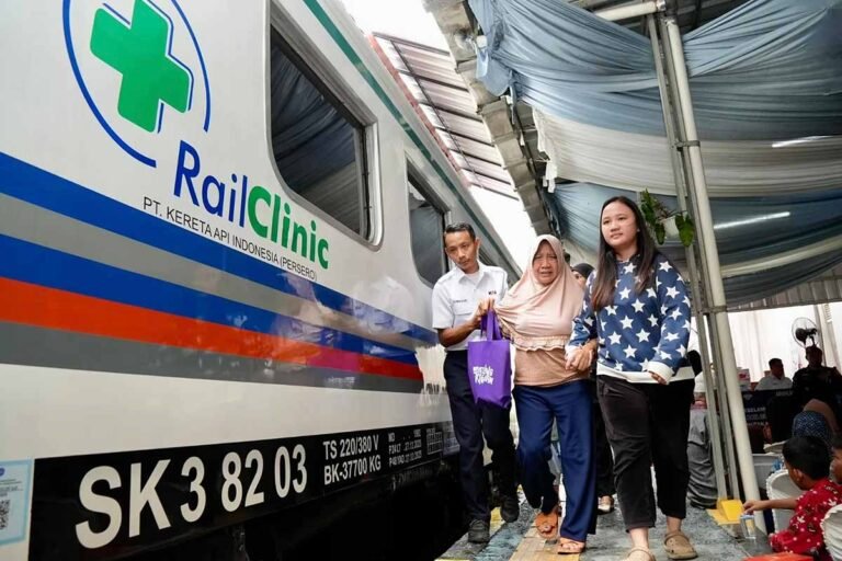 Rail Clinic KAI Sambangi Sumatera Bantu Akses Kesehatan di Daerah Terpencil