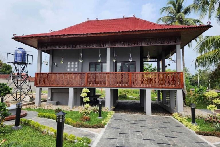 KAI Bangun 31 Rumah Singgah untuk Pekerja Malam di Stasiun Terpencil