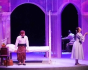 Kisah Nyai Ontosoroh dan Minke Kembali Hidup Lewat Teater Bunga Penutup Abad