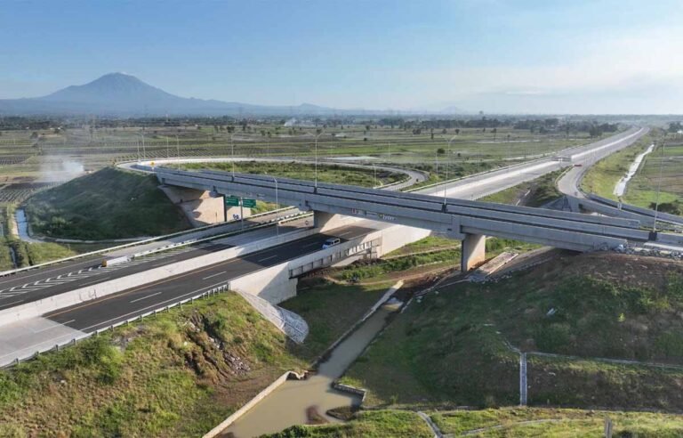 Tol Probolinggo–Banyuwangi Hampir Rampung, Siap Pangkas Waktu Tempuh Jadi 2 Jam Saja