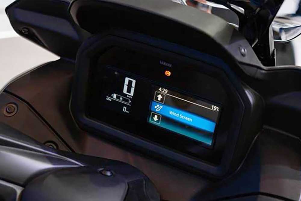 Yamaha XMAX Connected TechMAX 2025 Bawa Fitur Canggih ala Skutik Eropa