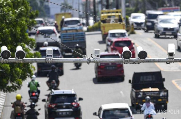 STNK Terblokir karena Kena Tilang ETLE? Jangan Panik, Ini Solusinya!